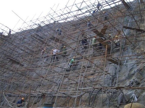 覃塘公路桩基检测